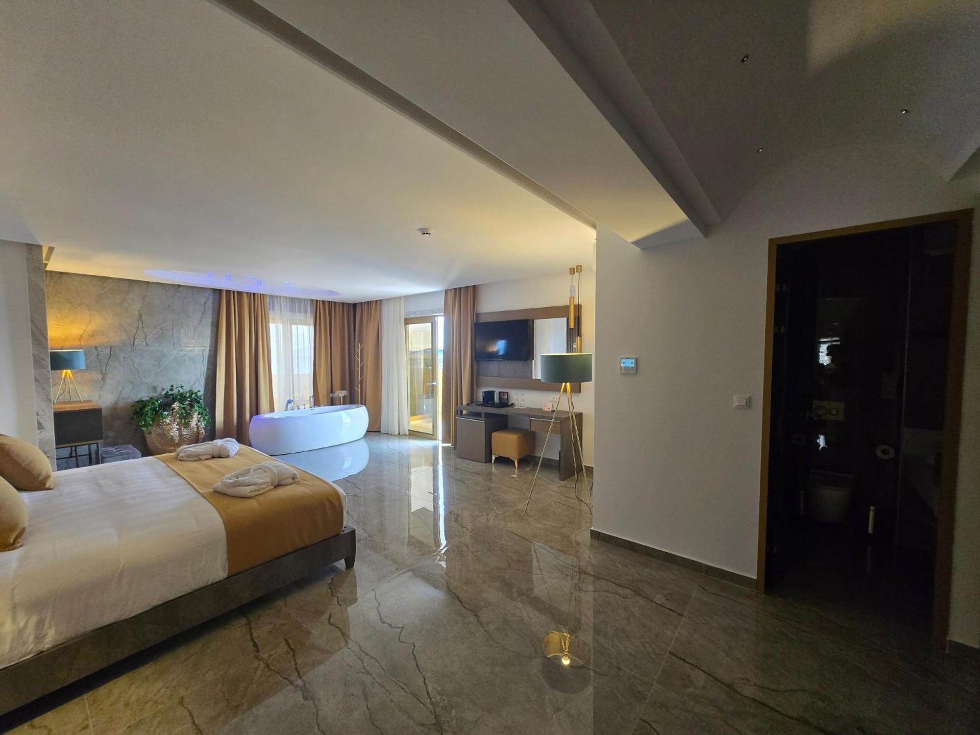الشقق الفندقية Rhodes Cityفي  Rhodos Horizon Boutique-Adults Only الغرفة الصورة